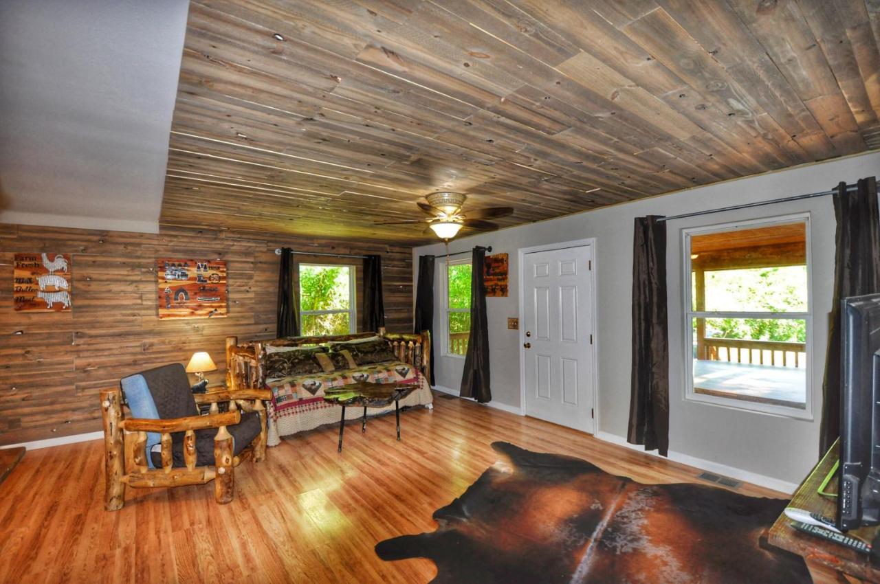 Remodelled Cabin! Great Location! Sevierville Exterior foto