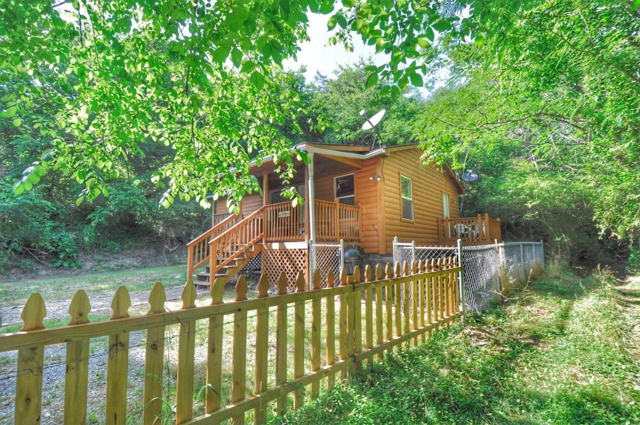 Remodelled Cabin! Great Location! Sevierville Exterior foto